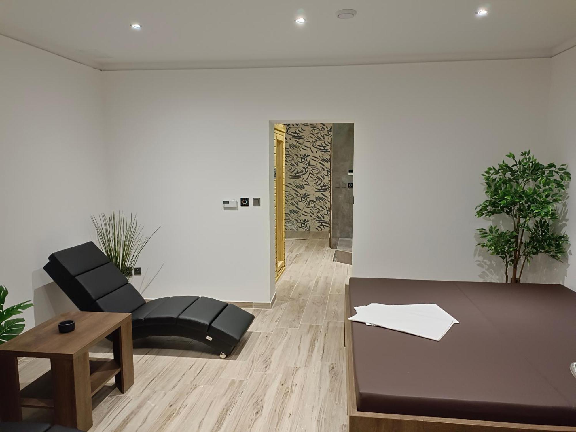 Penzion A Wellness- Jilan, Naves Svobody 39, Olomouc Hotel Kültér fotó